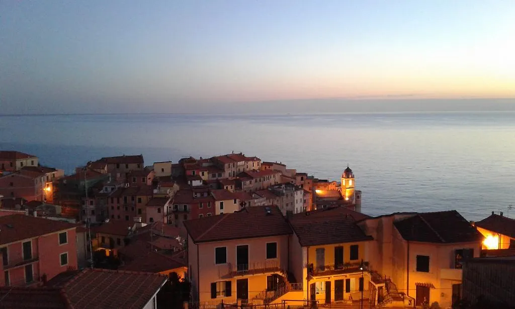 *** Guest house I Tetti Sul Mare Hotel Tellaro Italy
